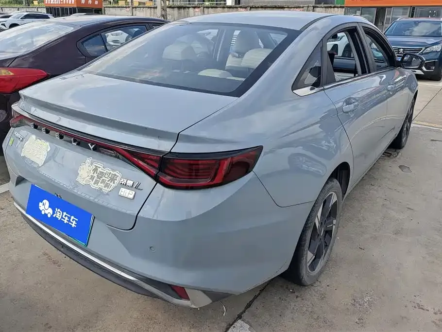 Geely L HiP 2022 из CN, фото 6