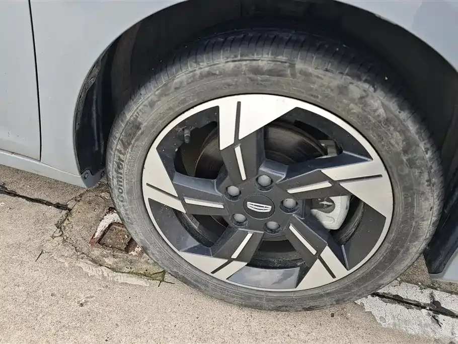 Geely L HiP 2022 из CN, фото 3