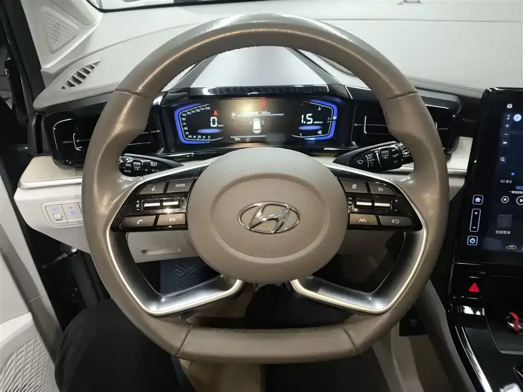 Hyundai Custo 2021 из CN, фото 6