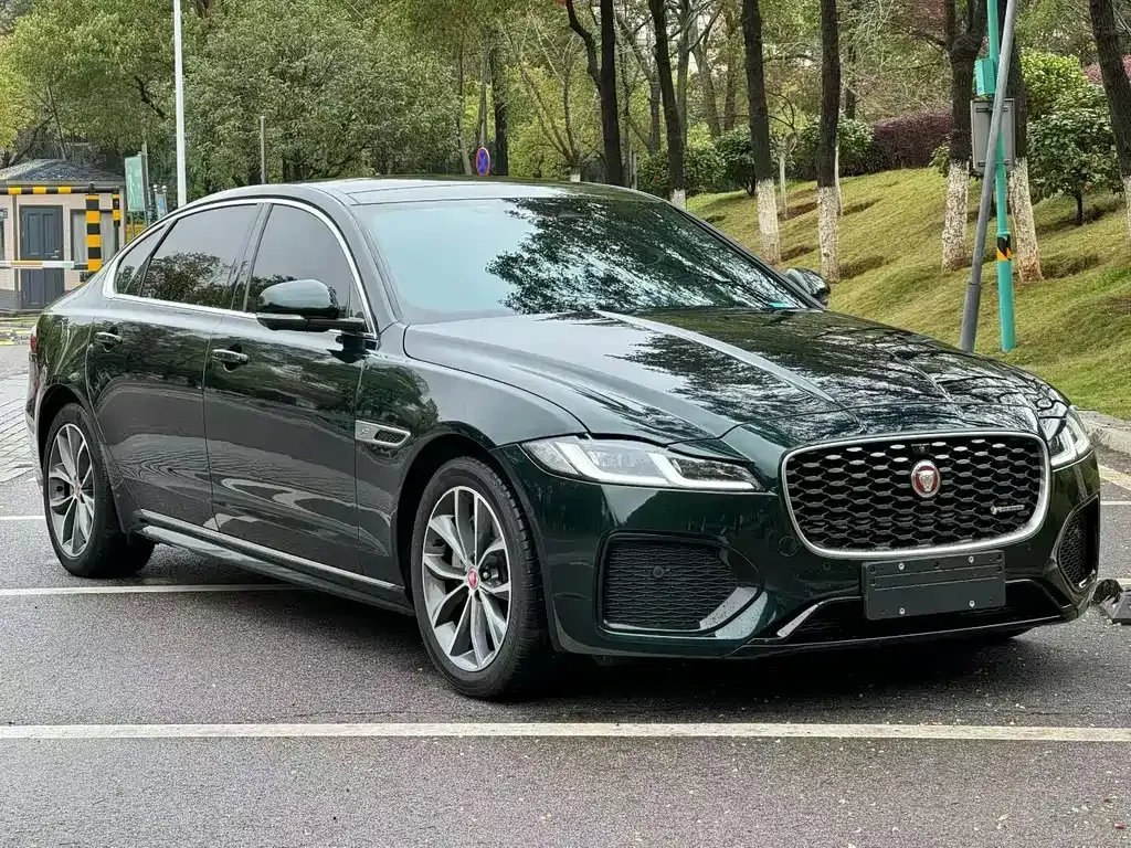 Jaguar XFL — фото 5