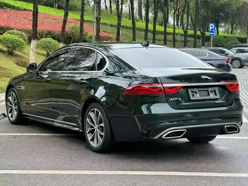 Jaguar XFL — фото 9