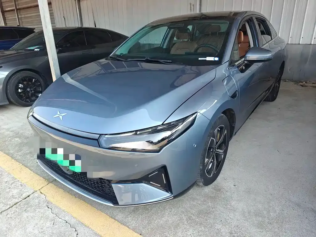 XPeng P5