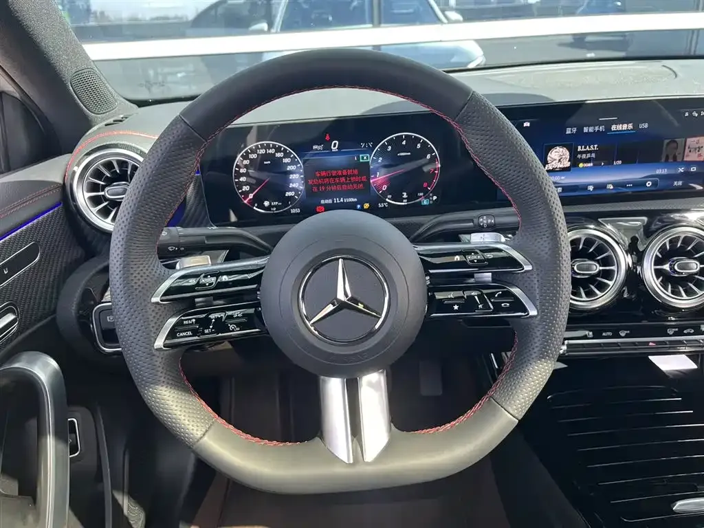 Mercedes-Benz A-Class — фото 10