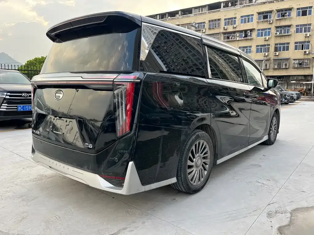 GAC Motor Trumpchi M8 — фото 10