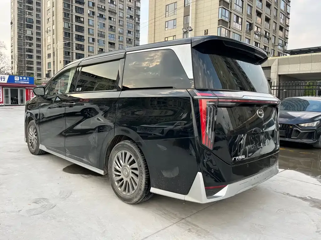 GAC Motor Trumpchi M8 — фото 5