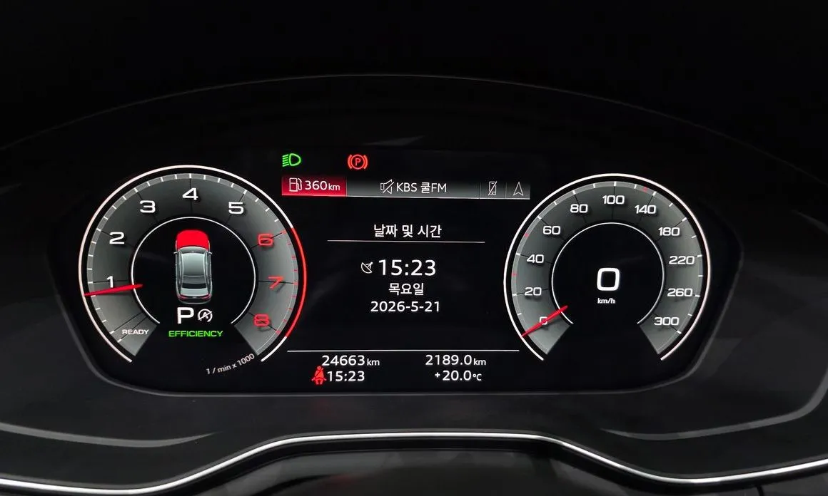 Audi A4 2023 из KR, фото 2