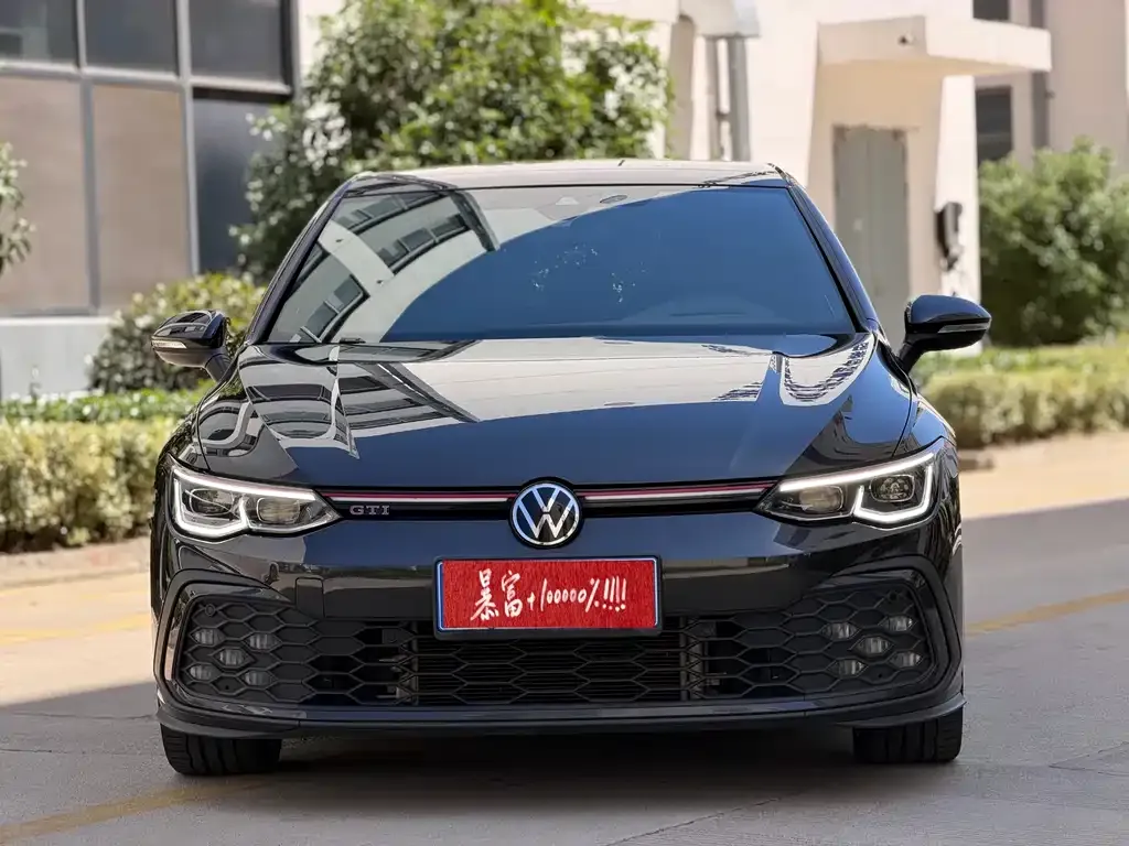 Volkswagen Golf GTI — фото 9