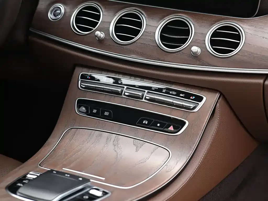 Mercedes-Benz E-Class New Energy 2022 из CN, фото 10