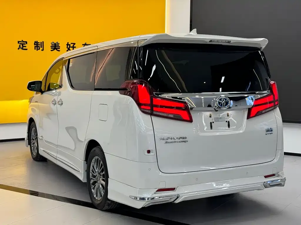 Toyota Alphard 2021 из CN, фото 3