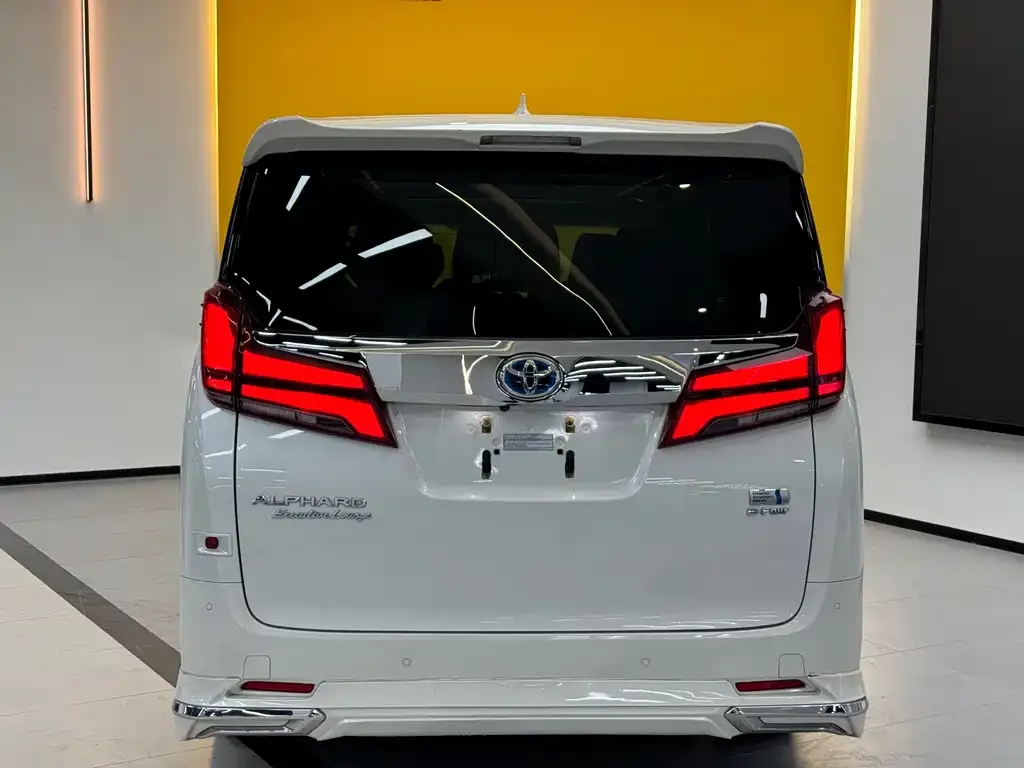 Toyota Alphard 2021 из CN, фото 5