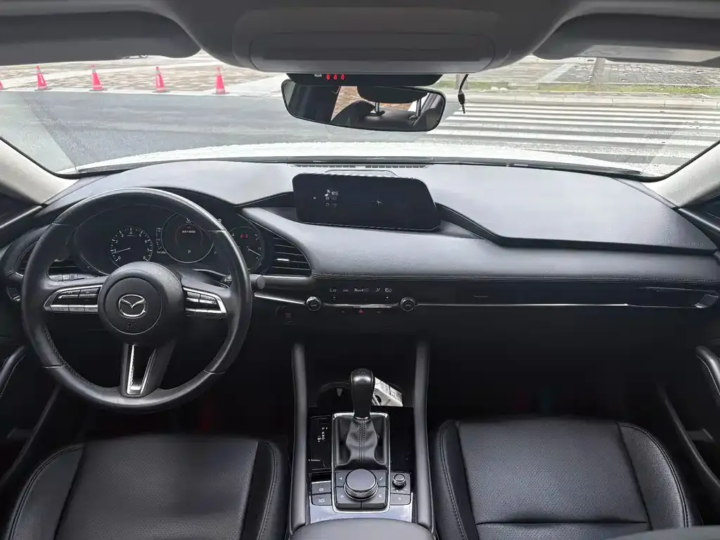 Mazda 3 Axela 2021 из CN, фото 8