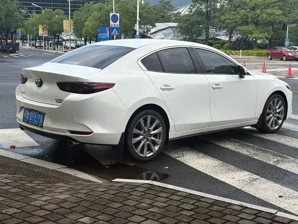 Mazda 3 Axela 2021 из CN, фото 10