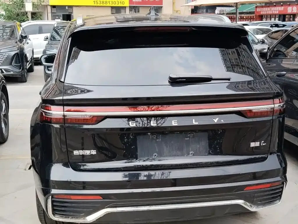 Geely Xingyue L — фото 10