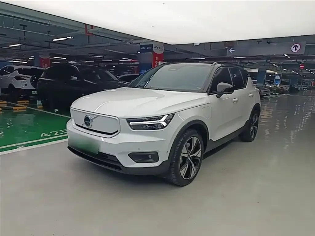 Volvo XC40 NEV 2022 из CN, фото 3