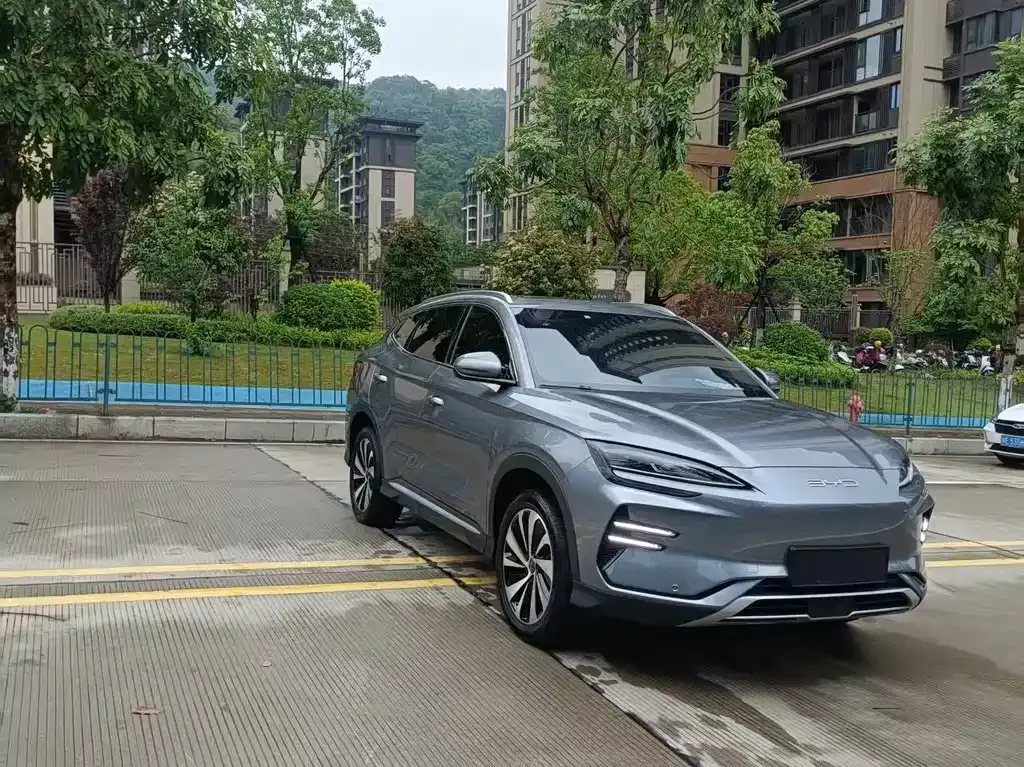 BYD PLUS New Energy — фото 9