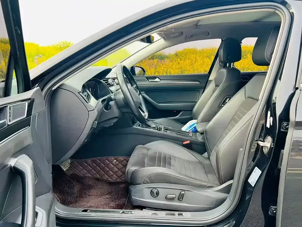 Volkswagen Magotan 2021 из CN, фото 10