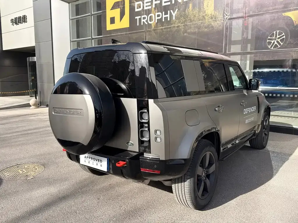 Land Rover Defender — фото 8