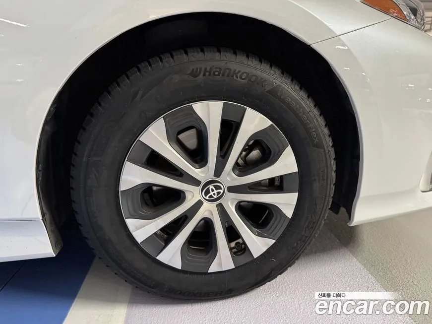 Toyota Prius 2022 из KR, фото 5