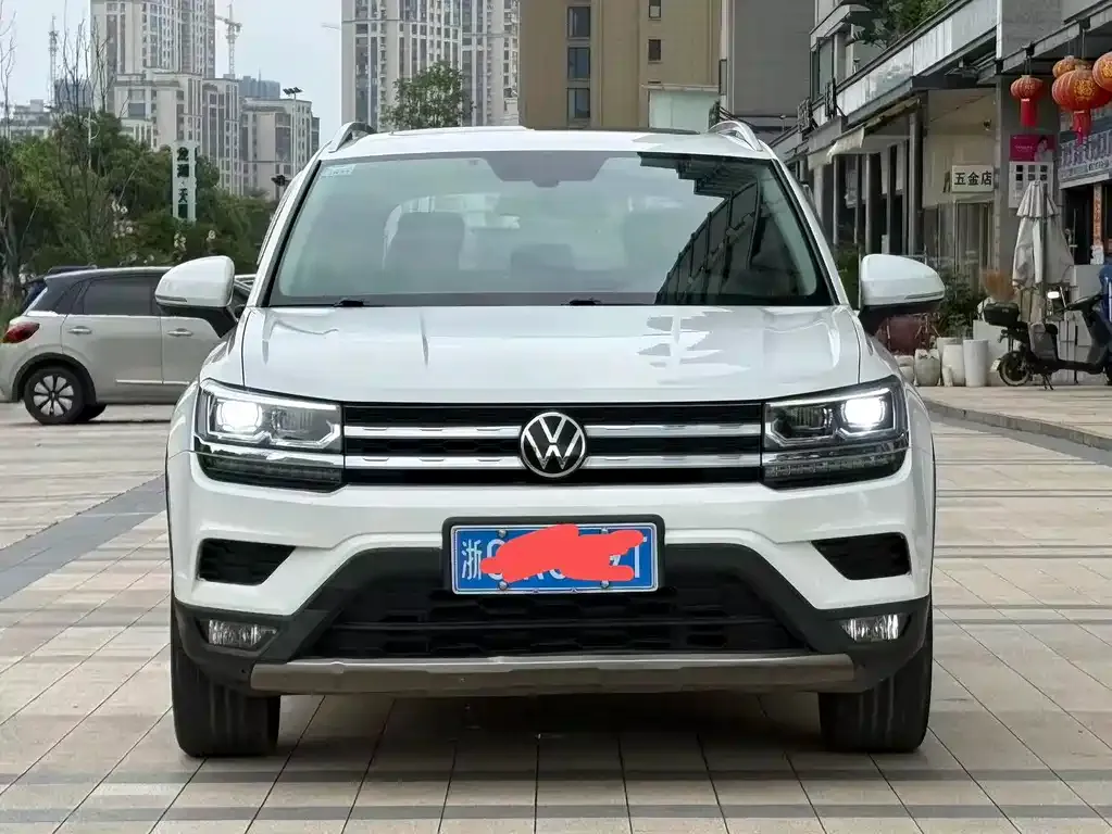 Volkswagen Tharu — фото 5