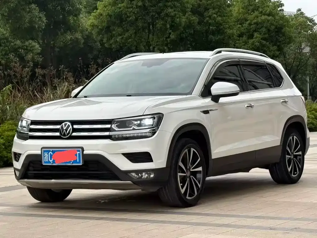 Volkswagen Tharu — фото 9