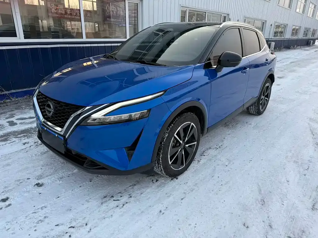 Nissan Qashqai — фото 1