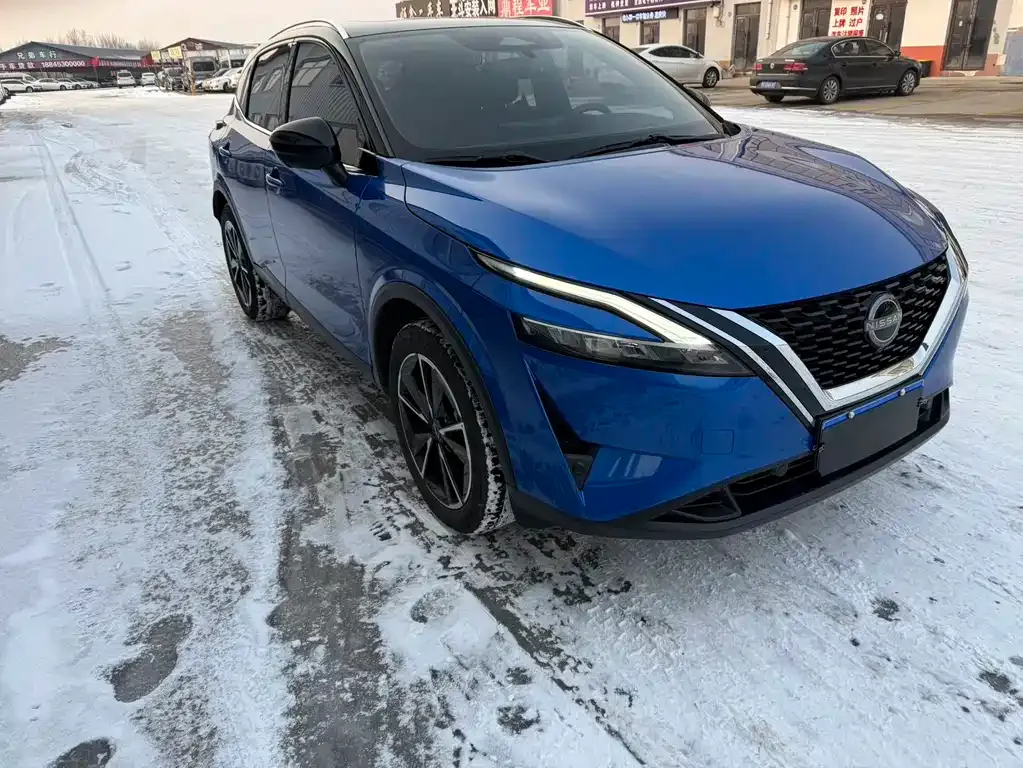 Nissan Qashqai — фото 10