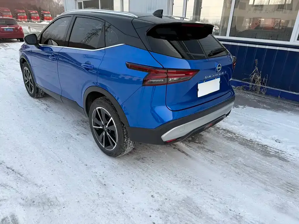 Nissan Qashqai — фото 2