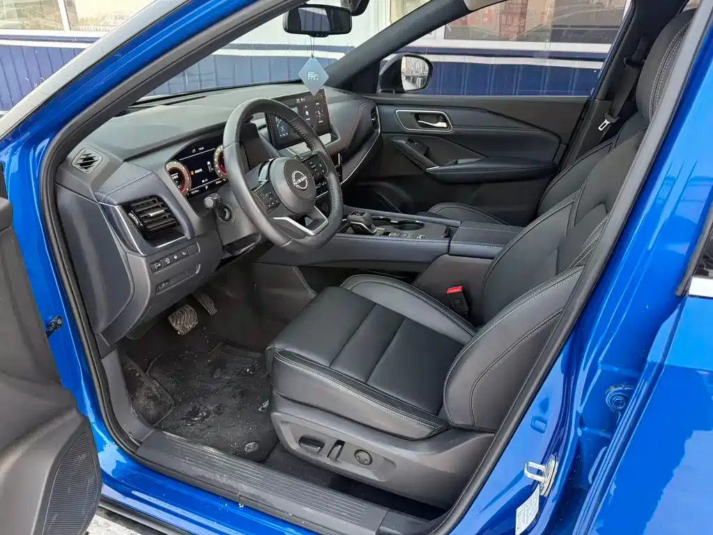 Nissan Qashqai — фото 8