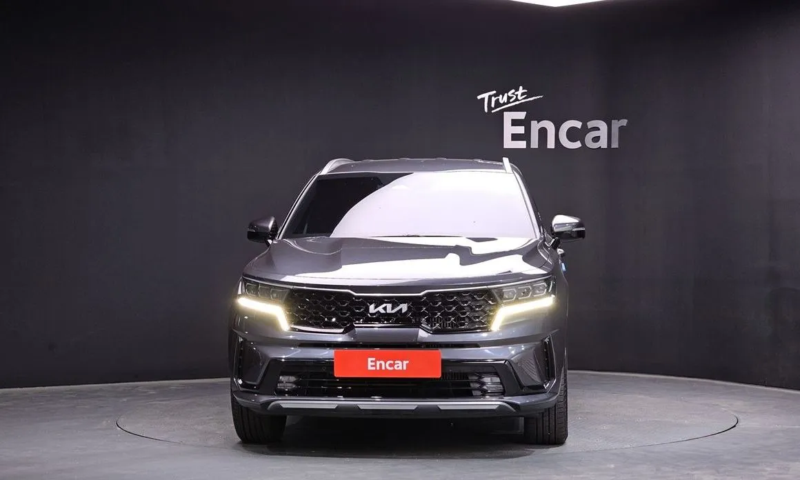 Kia Sorento — фото 6