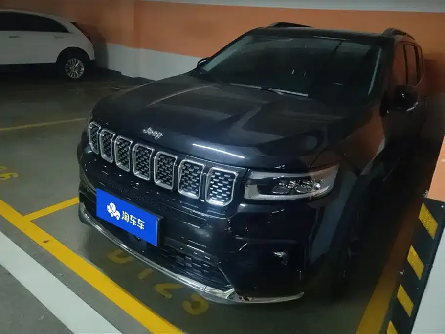 Jeep Grand Commander
