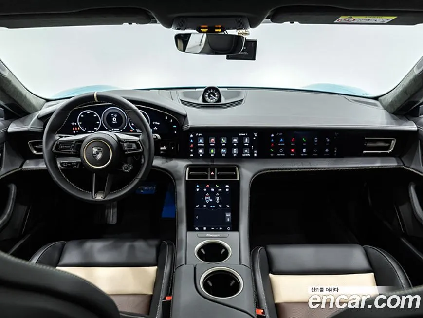 Porsche Taycan 2025 из KR, фото 7