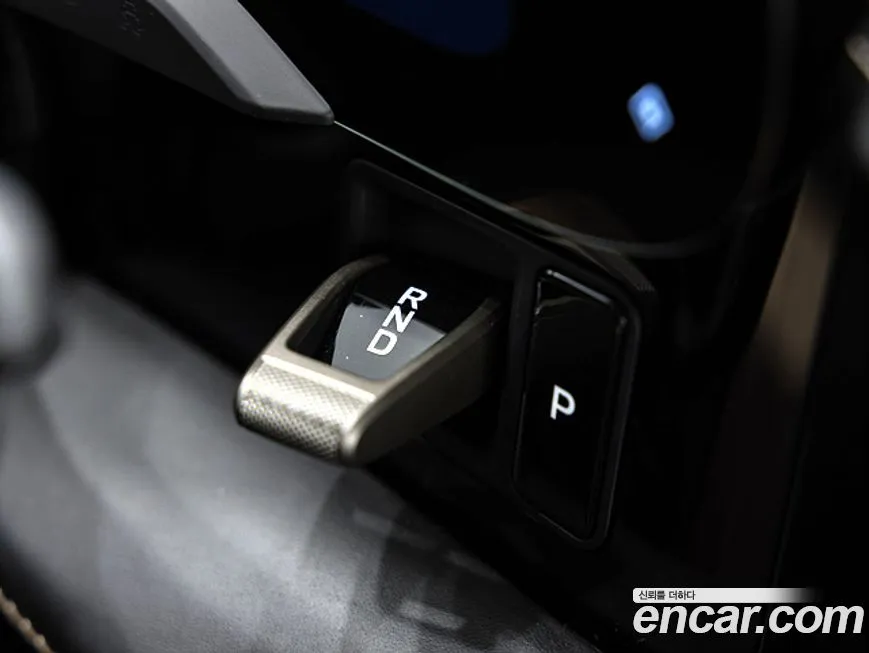 Porsche Taycan 2025 из KR, фото 6
