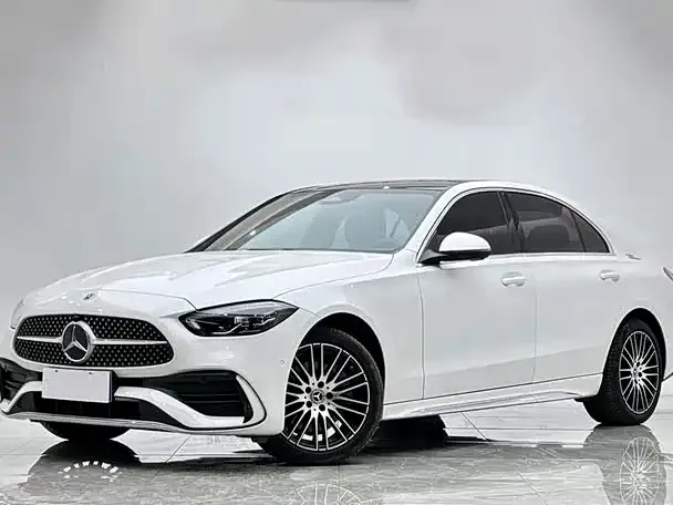 Mercedes-Benz C-Class — фото 1