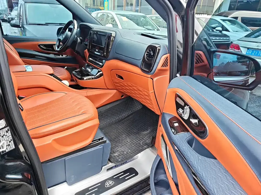 Mercedes-Benz Vito — фото 10