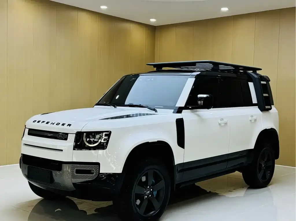 Land Rover Defender — фото 1