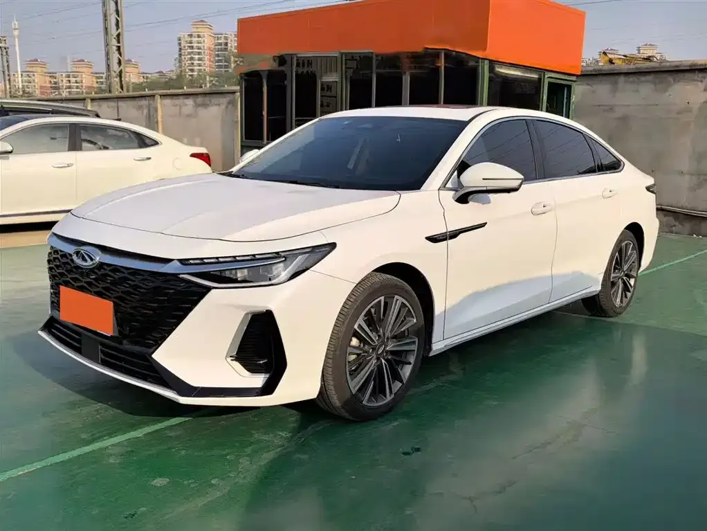 Chery Arrizo 8