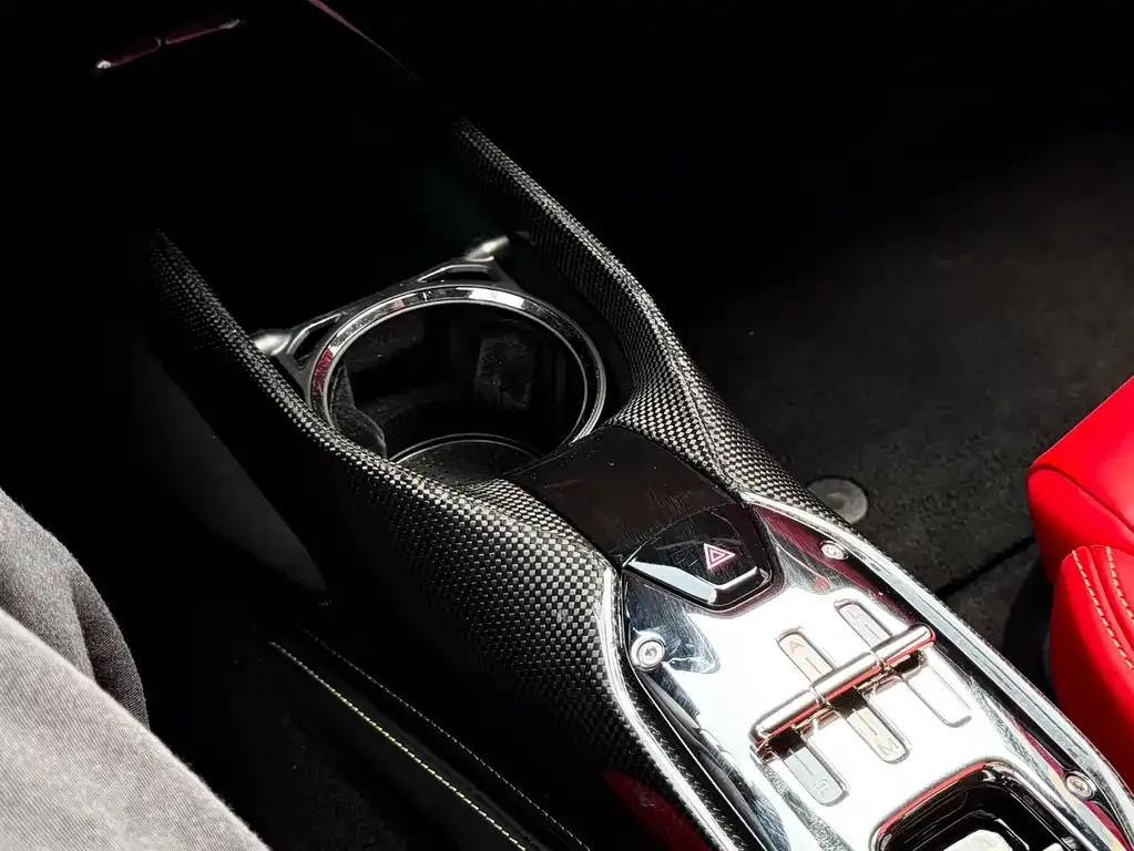 Ferrari SF90 2023 из CN, фото 3