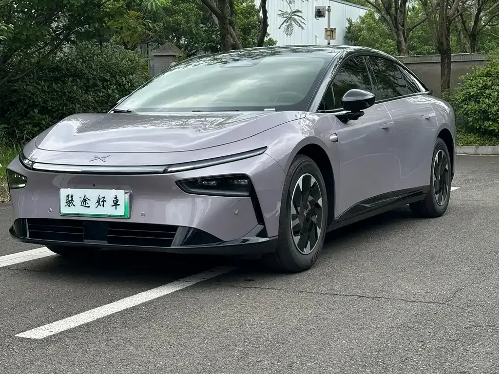 XPeng P7+ — фото 1