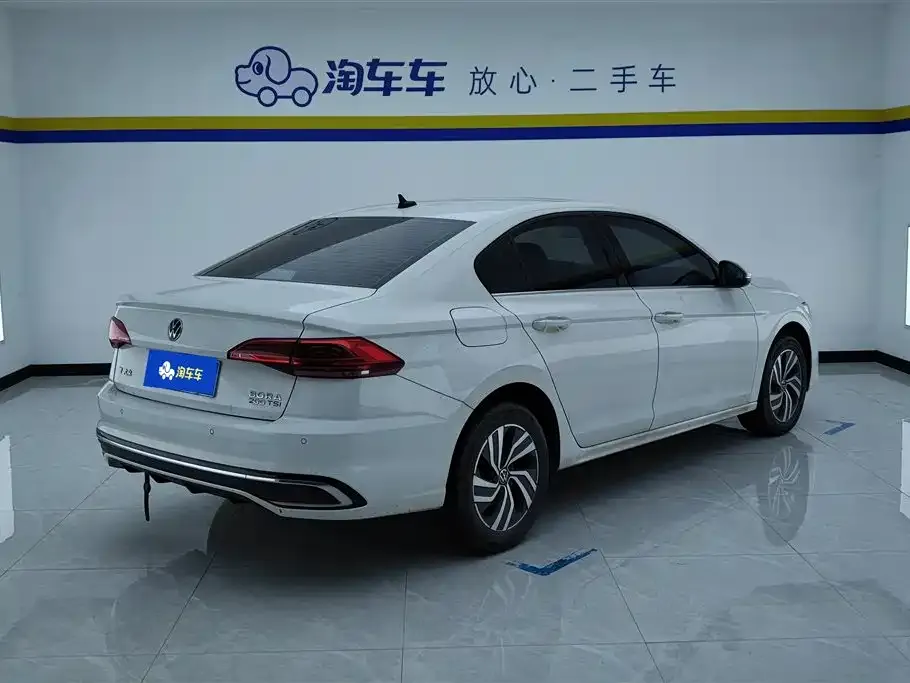 Volkswagen Bora 2024 из CN, фото 3