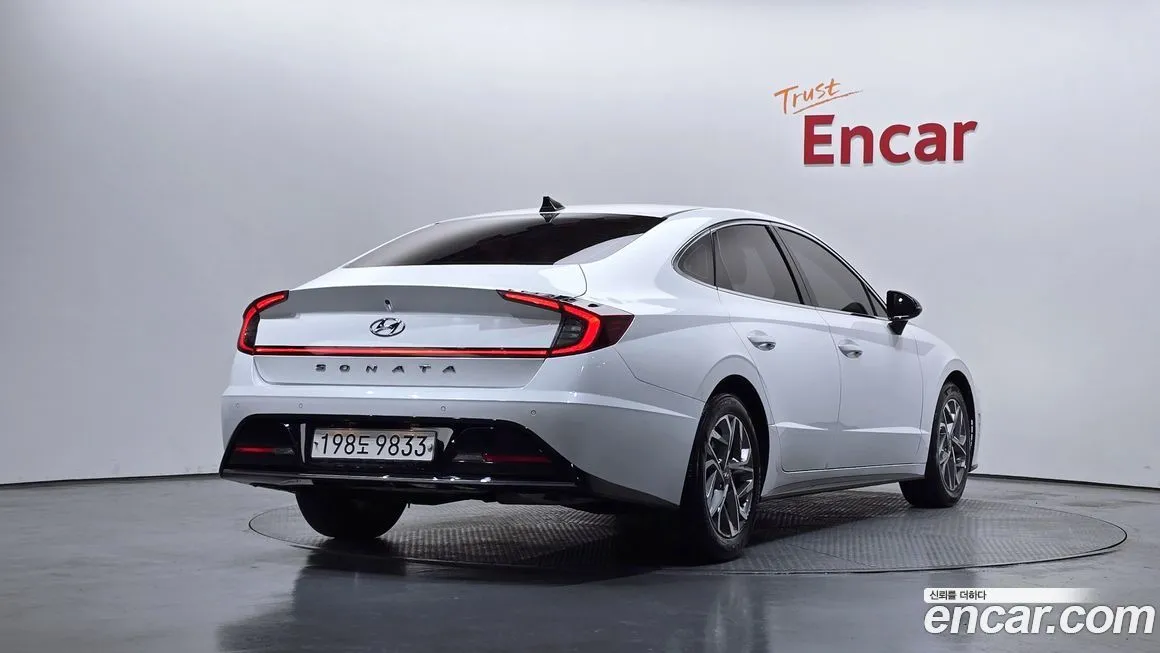 Hyundai Sonata — фото 2
