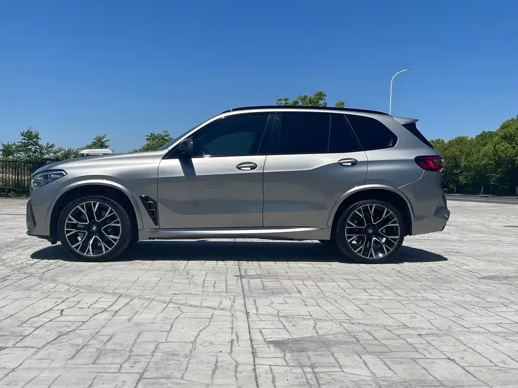 BMW X5 M 2022 из CN, фото 8