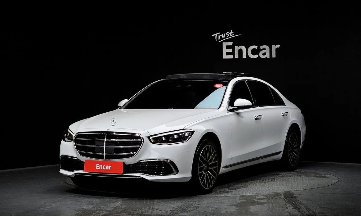 Mercedes-Benz S-Class — фото 1