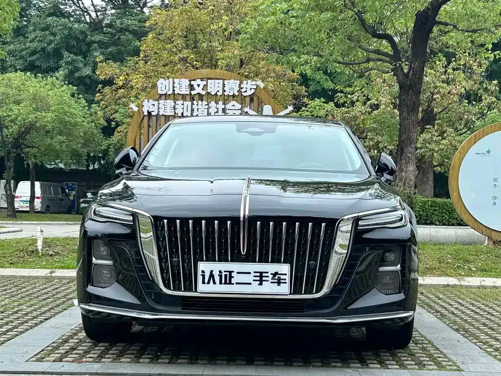 Hongqi H5 — фото 6