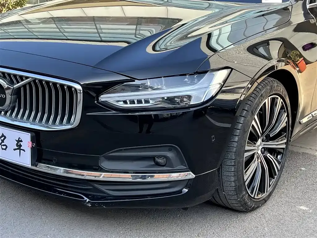 Volvo S90 — фото 10