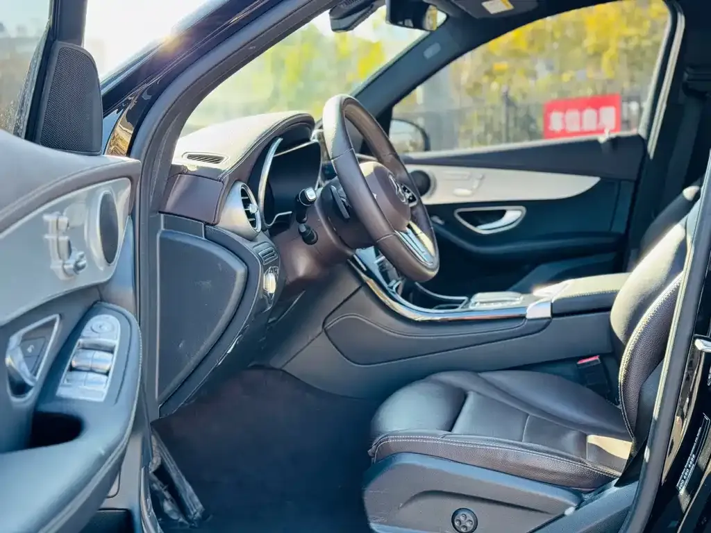 Mercedes-Benz GLC 2022 из CN, фото 3
