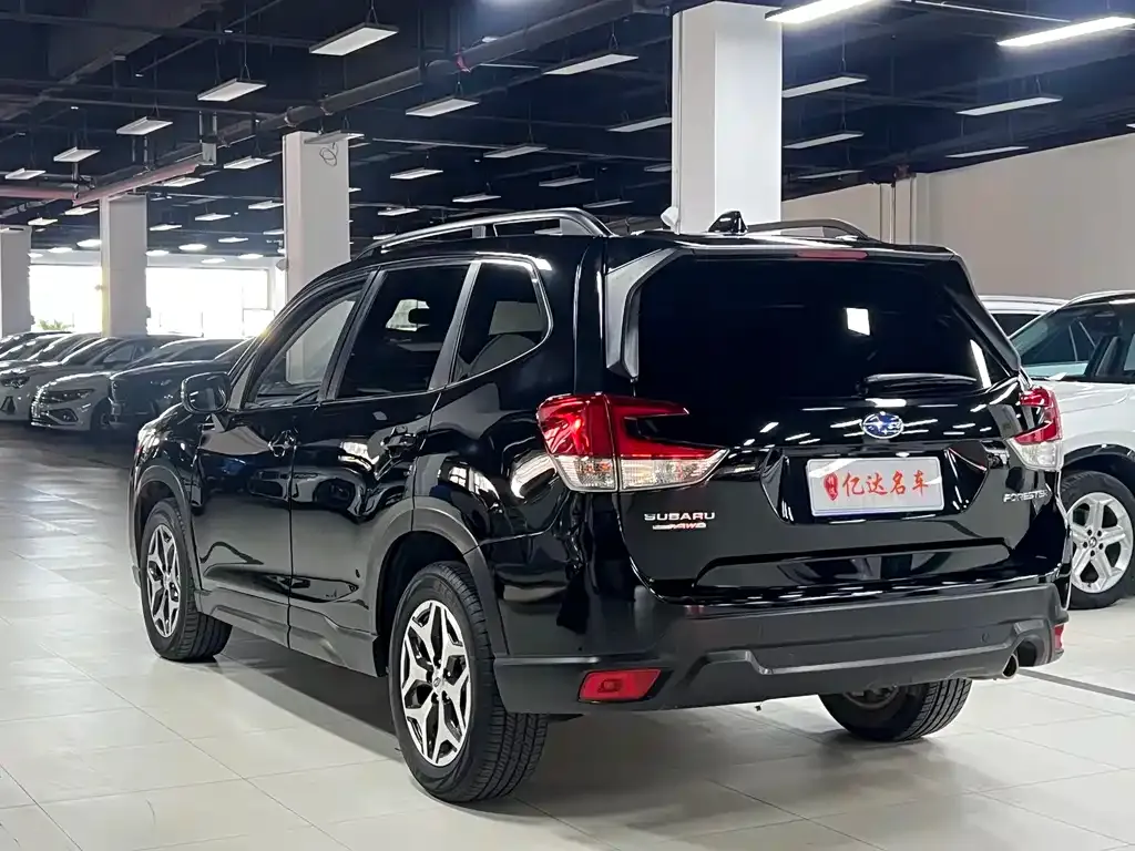 Subaru Forester 2021 из CN, фото 6