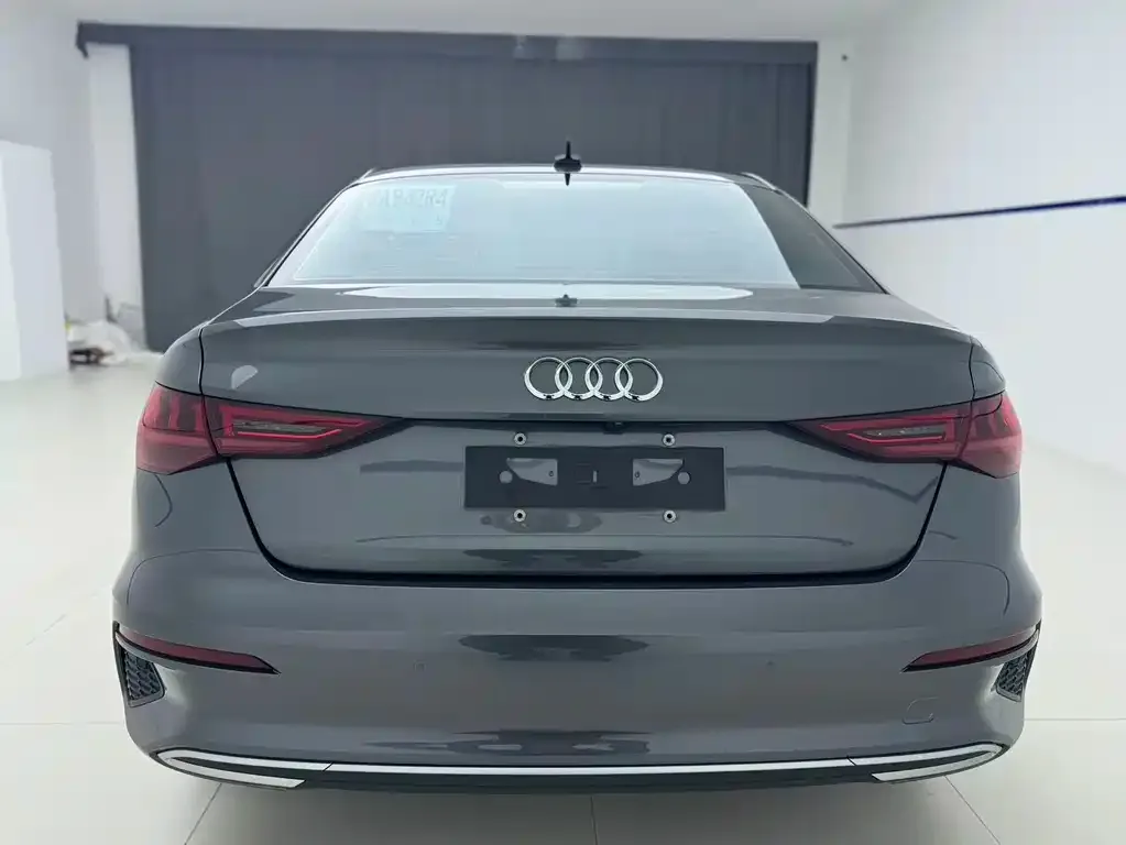 Audi A3 — фото 2