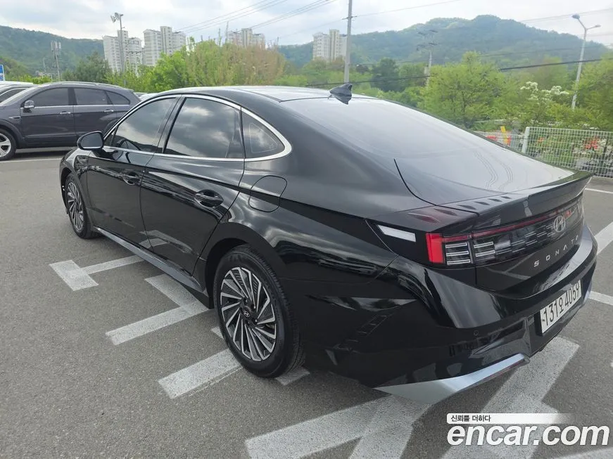 Hyundai Sonata 2024 из KR, фото 6