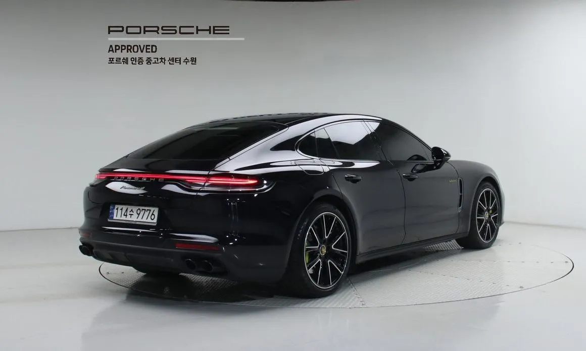 Porsche Panamera 2023 из KR, фото 4