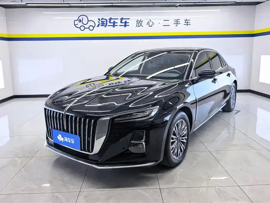 Hongqi H5 — фото 1
